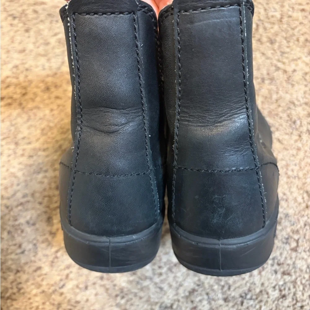 Blundstone 510 black leather Chelsea boots 3au 6us